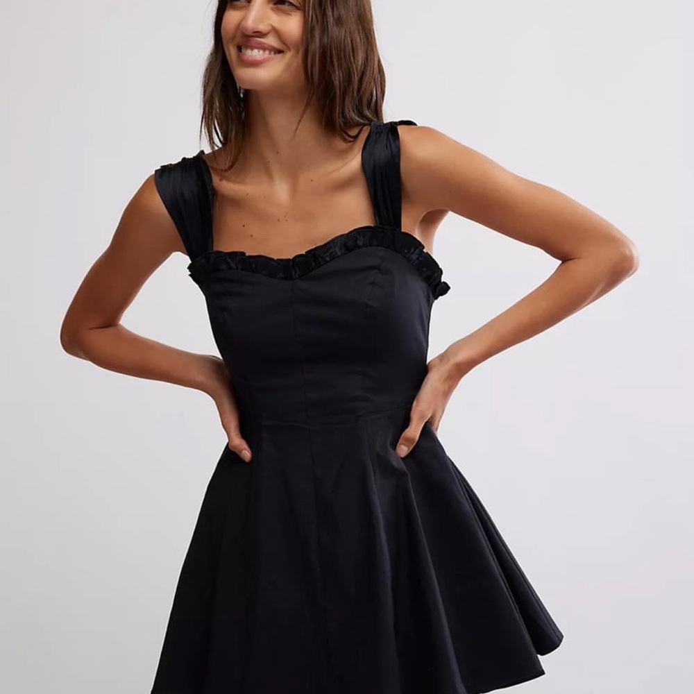 Chic Black Dress